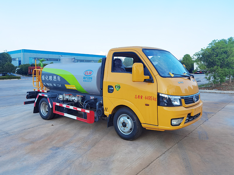 東風(fēng)途逸2.5方綠化噴灑車(chē)